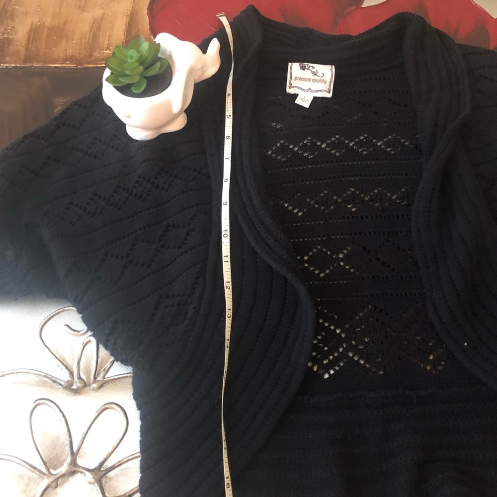 Crop shawl - Picture 2 of 6
